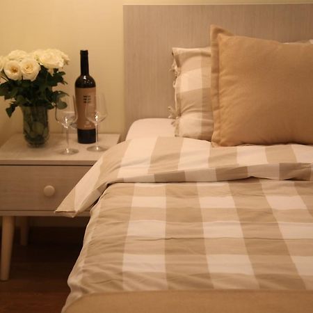 Bed&Breakfast Kod Smilje Belgrád Szoba fotó
