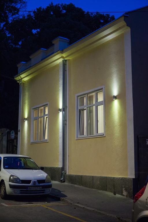 Bed&Breakfast Kod Smilje Belgrád Kültér fotó